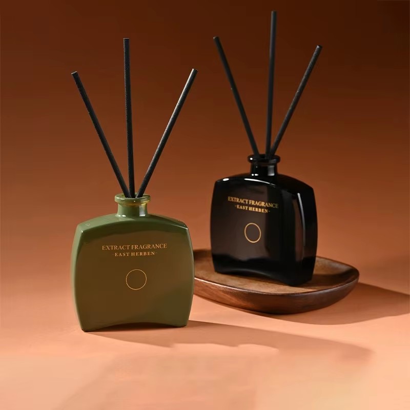 100ml Aromatic Reed Diffuser S - Perfume La Fragrance recension och pris