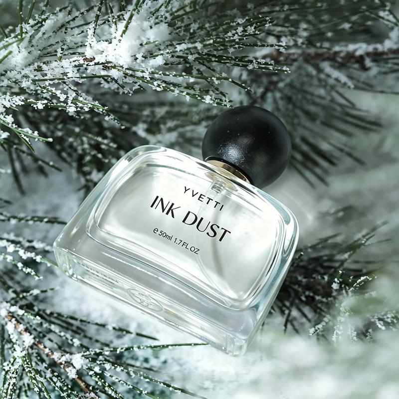 Cedarwood Woody Oriental Notes - Perfume Aqua Fragrance recension och pris
