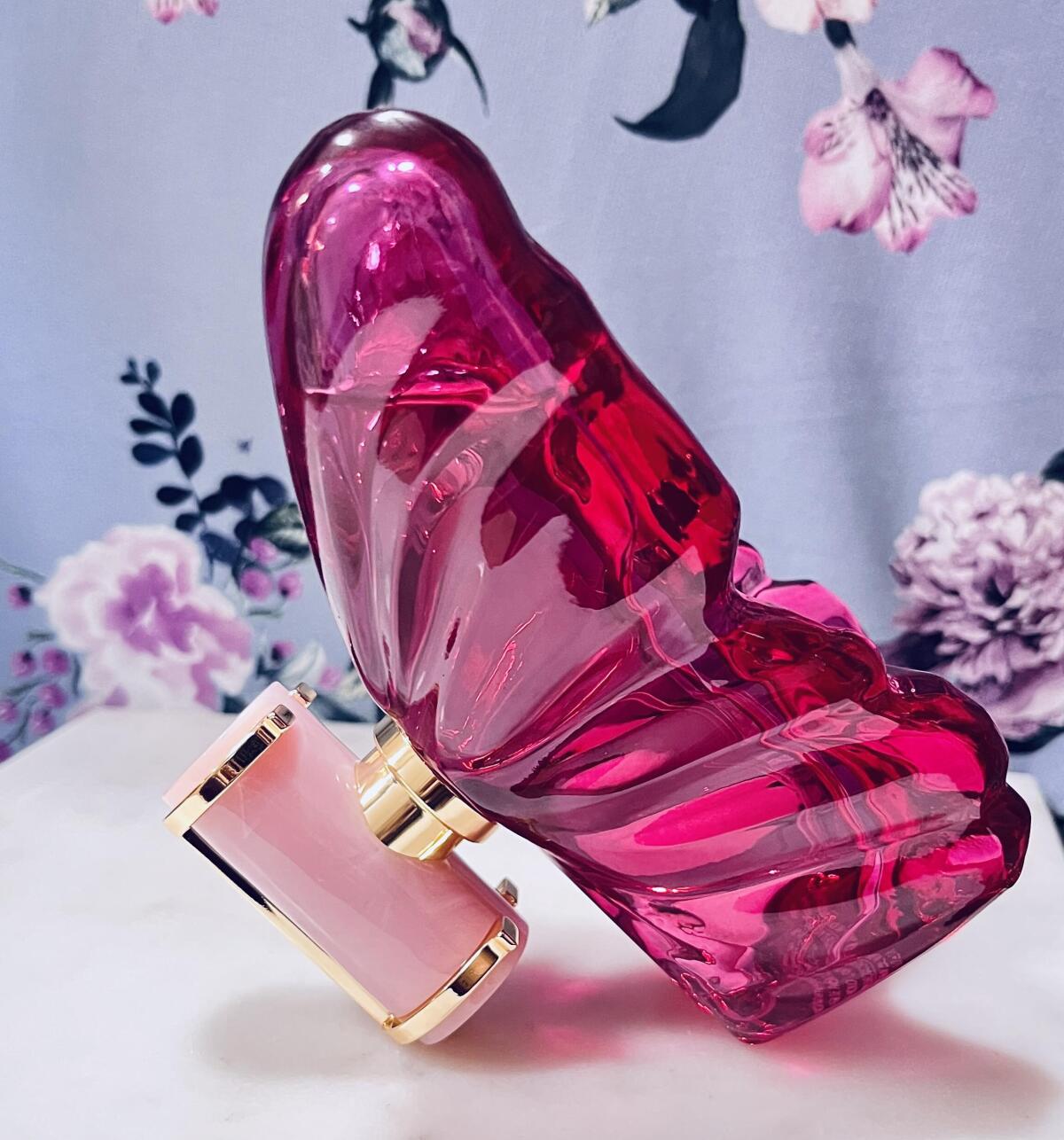 Carolina Herrera La Bomba EDP  - Perfume La Fragrance recension och pris